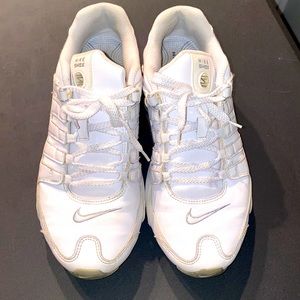 Women’s Nike Shox size 8